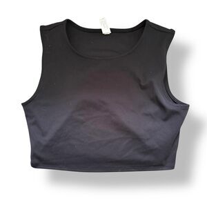 Yogalicious Women's Black Crop-top
